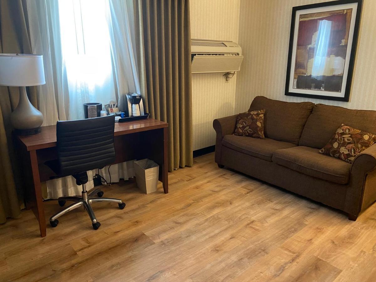 فندق Wyndham Garden وارسو المظهر الخارجي الصورة